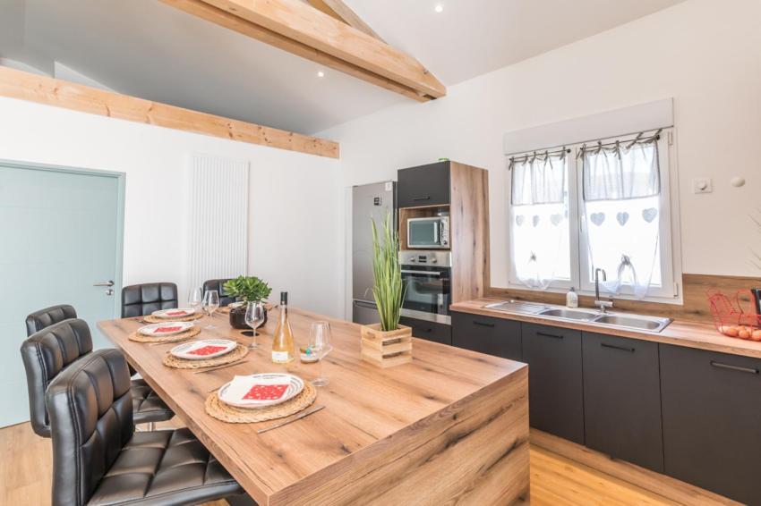 - Sublime Villa Felicidad - Proche Hypercentre - Parking - Terrasse - Wifi Viriat Bagian luar foto