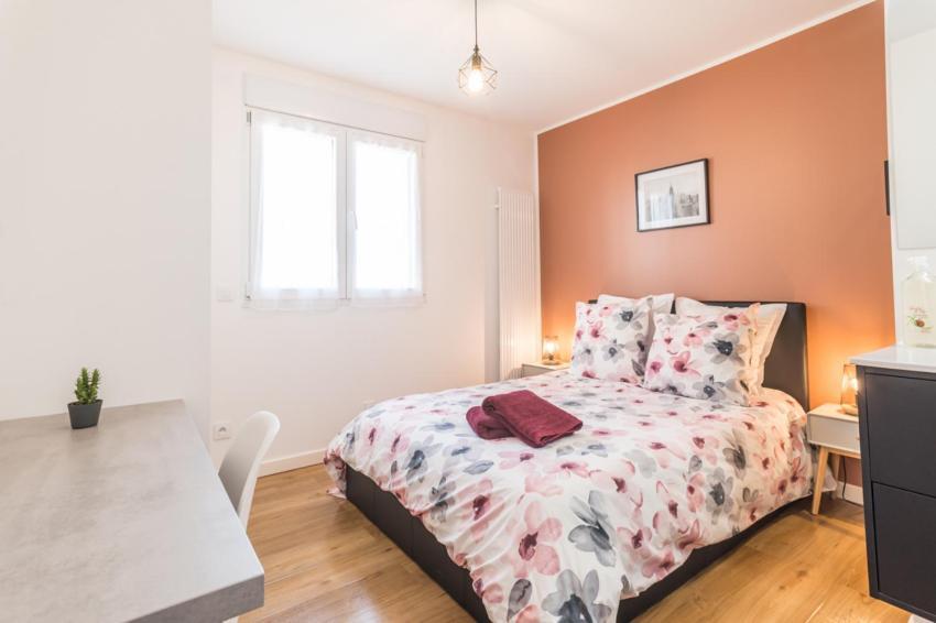 - Sublime Villa Felicidad - Proche Hypercentre - Parking - Terrasse - Wifi Viriat Bagian luar foto